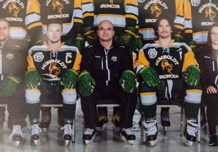 CP NewsAlert: Humboldt Broncos captain among 14 dead after Saskatchewan bus crash | iNFOnews.ca