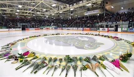 Humboldt Broncos will continue to accept donations after GoFundMe closes | iNFOnews.ca