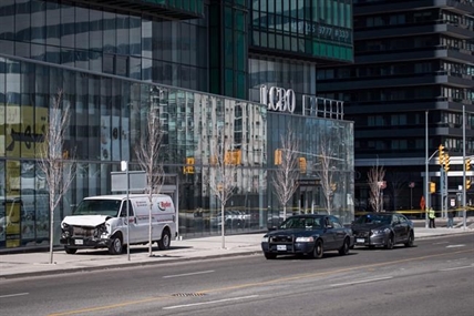 Witnesses remember the van attack in north Toronto that killed 10, injured 16 | iNFOnews.ca