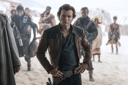 MOVIE REVIEW: A scoundrel is born in Star Wars spinoff ‘Solo’ | iNFOnews.ca