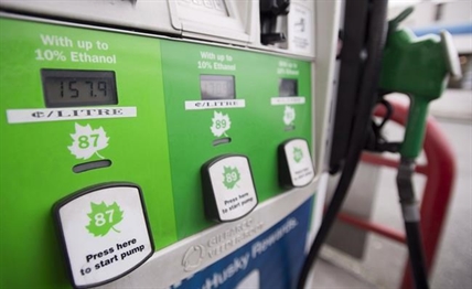 Prices at the pump headed higher as long weekend brings out Canadian drivers | iNFOnews.ca Prices at the pump headed higher as long weekend brings out Canadian drivers | iNFOnews.ca