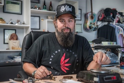 'It's not evil': 'Bud Empire' aims to remove stigma around pot dispensaries | iNFOnews.ca