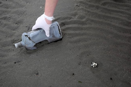 Canada should aim to recycle 85 per cent of plastics by 2025, groups say | iNFOnews.ca