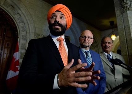 Canadians at risk of being 'data cows' absent big data strategy, documents show | iNFOnews.ca