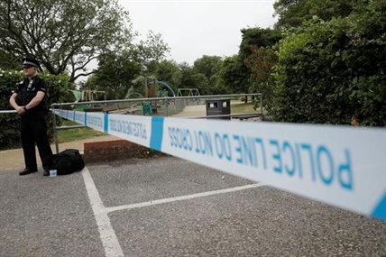 VIDEO: Another mystery illness rocks England after spy's poisoning | iNFOnews.ca