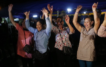 After daring rescue, entire Thai soccer team out of cave | iNFOnews.ca After daring rescue, entire Thai soccer team out of cave | iNFOnews.ca