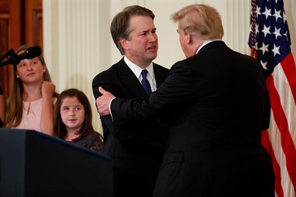 Trump replaces high court's swing vote with conservative | iNFOnews.ca