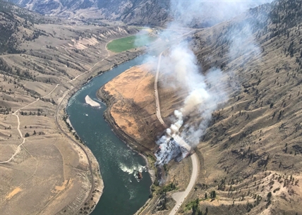 Brief evacuation order lifted as wildfire crews in B.C. hit hard at new blaze | iNFOnews.ca