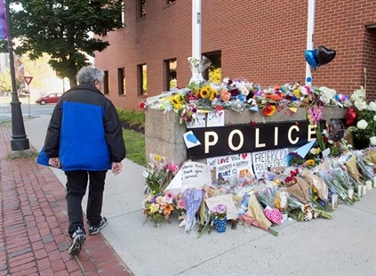 Fredericton parade 'a way to celebrate even in the midst of this grief': mayor | iNFOnews.ca Fredericton parade 'a way to celebrate even in the midst of this grief': mayor | iNFOnews.ca