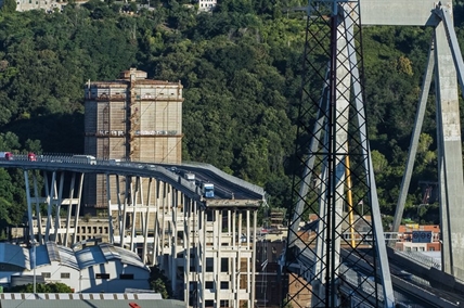 Death toll hits 39 in Italy bridge collapse; blame begins | iNFOnews.ca Death toll hits 39 in Italy bridge collapse; blame begins | iNFOnews.ca