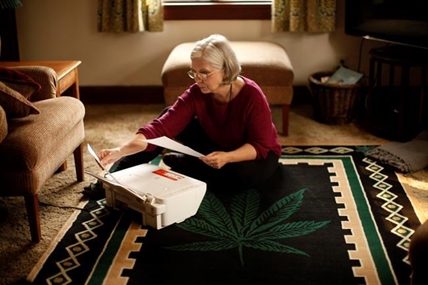 Female cannabis users come out of the shadows as legalization looms | iNFOnews.ca