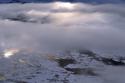 Passengers on grounded Arctic cruise ship to fly out: police | iNFOnews.ca