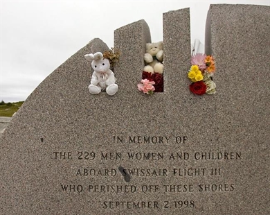 Families gather for 20th Swissair anniversary: 'The only grave I have to visit' | iNFOnews.ca