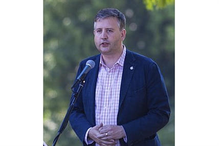 Kennedy Stewart says there's 'overlap' between mayoral campaign and MP duties | iNFOnews.ca