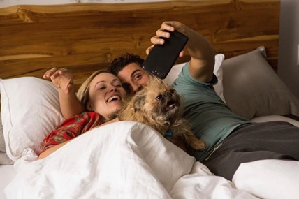 MOVIE REVIEW: 'Life Itself' is star-studded, earnest but lacking | iNFOnews.ca MOVIE REVIEW: 'Life Itself' is star-studded, earnest but lacking | iNFOnews.ca