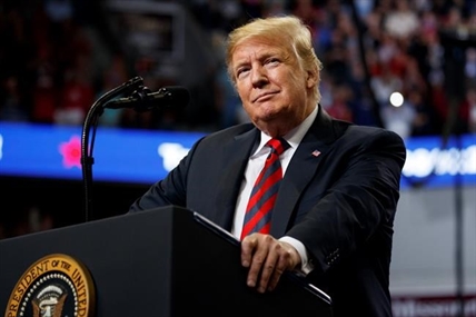 New accusation rocks Kavanaugh nomination; Trump stands firm | iNFOnews.ca