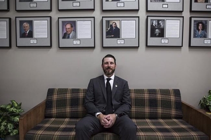 Team will advocate for seatbelt use on team buses: Humboldt Broncos head coach | iNFOnews.ca