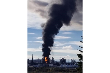 Oil refinery explosion shakes Saint John, but no reports of serious injuries | iNFOnews.ca