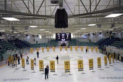Author defends book about Humboldt Broncos after families call for boycott | iNFOnews.ca Author defends book about Humboldt Broncos after families call for boycott | iNFOnews.ca
