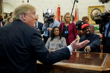 TRENDING NOW: Kanye accidentally reveals password during White House visit | iNFOnews.ca