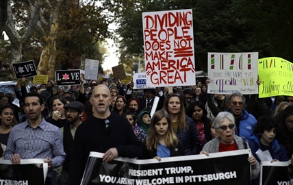 Pittsburgh funerals continue after Trump visit and protests | iNFOnews.ca Pittsburgh funerals continue after Trump visit and protests | iNFOnews.ca
