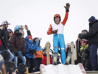 'Eddie the Eagle' among Olympians cheering for a Calgary 2026 bid at rally | iNFOnews.ca