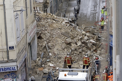 Search on for survivors as buildings collapse in French city | iNFOnews.ca
