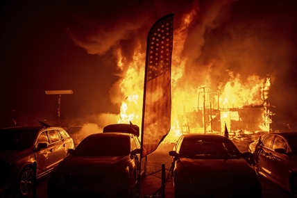 iN VIDEO: Northern California wildfire nearly quadruples in size | iNFOnews.ca iN VIDEO: Northern California wildfire nearly quadruples in size | iNFOnews.ca