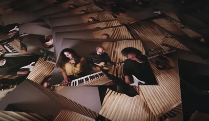 TRENDING NOW: No special effects here | iNFOnews.ca