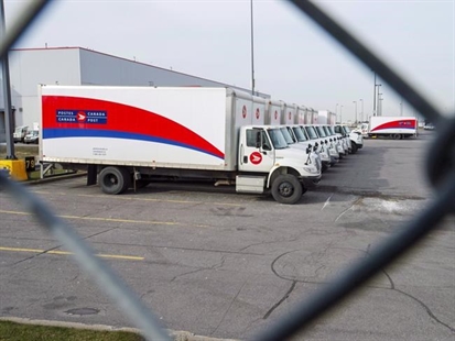 Senators to resume debate on postal legislation after taking a day to reflect | iNFOnews.ca
