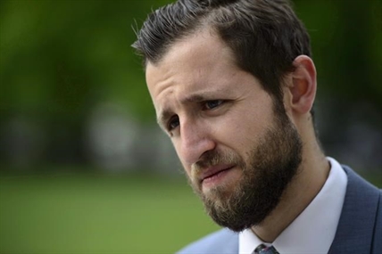 Reporter must give RCMP material about accused terrorist: Supreme Court | iNFOnews.ca