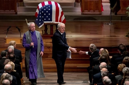 Mulroney fights tears in loving tribute to former president George Bush | iNFOnews.ca