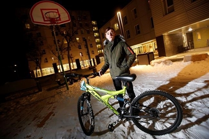 Boy who was ISIL captive behind movement to bring bicycles to refugee children | iNFOnews.ca