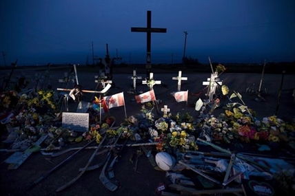 Deadly Humboldt Broncos bus crash chosen by media as Story of the Year | iNFOnews.ca Deadly Humboldt Broncos bus crash chosen by media as Story of the Year | iNFOnews.ca