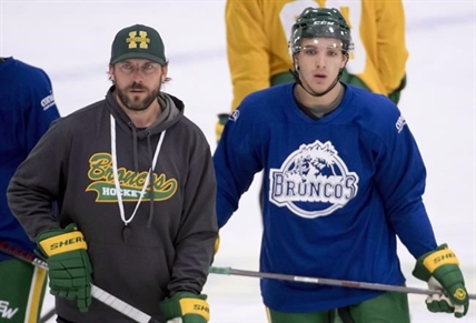 Humboldt Broncos coach steps down during first season after tragic bus crash | iNFOnews.ca Humboldt Broncos coach steps down during first season after tragic bus crash | iNFOnews.ca