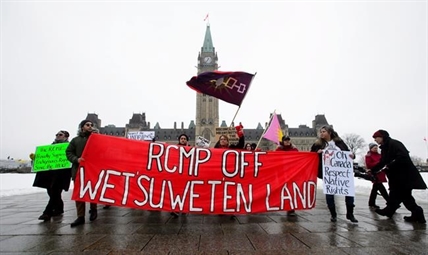 Protests and marches sparked by RCMP arrest at B.C. pipeline protest camp | iNFOnews.ca