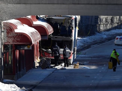 Experts call for Transportation Safety Board to investigate Ottawa bus crash | iNFOnews.ca Experts call for Transportation Safety Board to investigate Ottawa bus crash | iNFOnews.ca