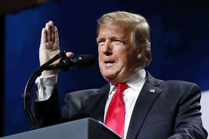 iN VIDEO: No end to U.S. government shutdown in sight; Trump says 'never ever back down' | iNFOnews.ca