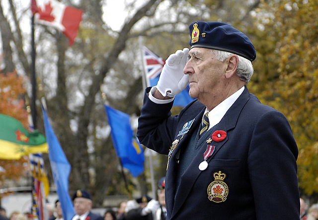 PHOTOS: Remembering in Kelowna | iNFOnews.ca PHOTOS: Remembering in Kelowna | iNFOnews.ca