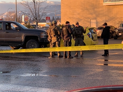 UPDATE: Man in hospital after shots fire by police attempting arrest | iNFOnews.ca