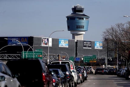 As U.S. air travel stalls, Trump agrees to halt shutdown temporarily | iNFOnews.ca As U.S. air travel stalls, Trump agrees to halt shutdown temporarily | iNFOnews.ca