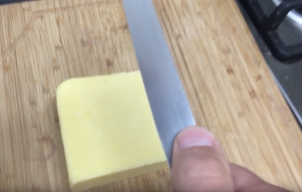 TRENDING NOW: Hilarious way to cut the cheese | iNFOnews.ca