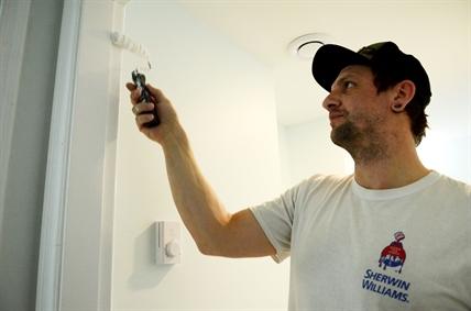 Booming construction industry leaves contractors scrambling to find workers | iNFOnews.ca Booming construction industry leaves contractors scrambling to find workers | iNFOnews.ca