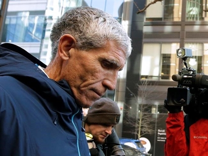 Coaches and parents in U.S. college scheme find jobs in danger | iNFOnews.ca