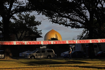 Facebook says no one flagged New Zealand mosque shooting livestream | iNFOnews.ca