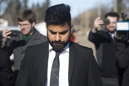 UPDATE: 'Families torn apart:' Truck driver in fatal Broncos crash gets 8-year sentence | iNFOnews.ca UPDATE: 'Families torn apart:' Truck driver in fatal Broncos crash gets 8-year sentence | iNFOnews.ca