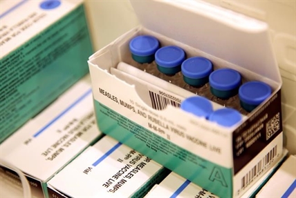 Vaccine wars: Social media battle outbreak of bogus claims | iNFOnews.ca