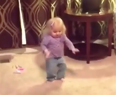 TRENDING NOW: Adorable little girl does the cha-cha-cha | iNFOnews.ca