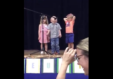TRENDING NOW: Little boy nails 'The Imperial March' at school concert | iNFOnews.ca TRENDING NOW: Little boy nails 'The Imperial March' at school concert | iNFOnews.ca