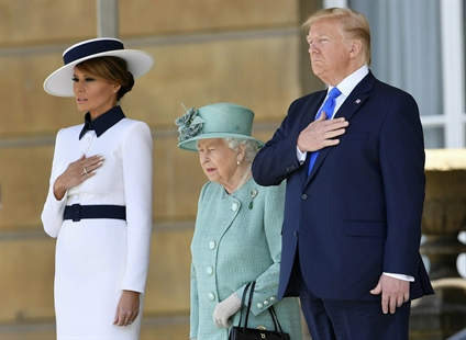 iN VIDEO: Ceremony, political jibes mark Trump's first day in London | iNFOnews.ca iN VIDEO: Ceremony, political jibes mark Trump's first day in London | iNFOnews.ca